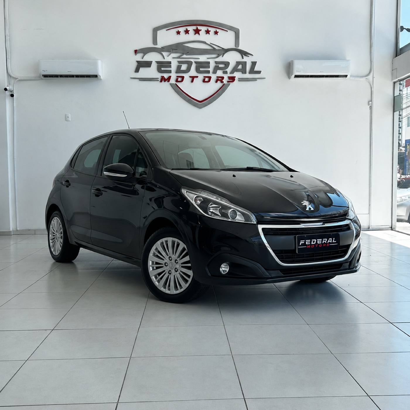 Peugeot 208 no salão da FEDERAL MOTORS