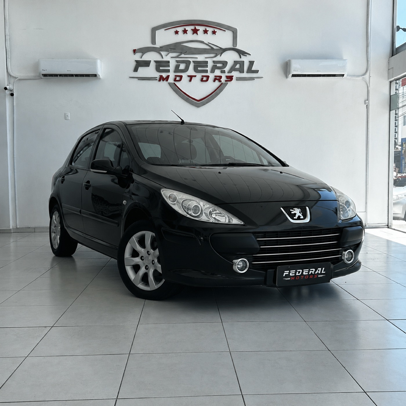 Peugeot 308 no salão da FEDERAL MOTORS