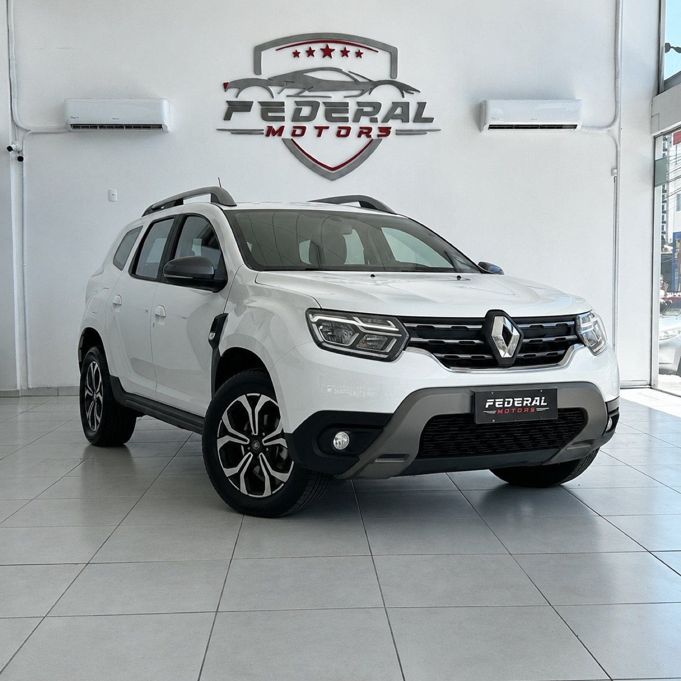 Renault Duster no salão da FEDERAL MOTORS