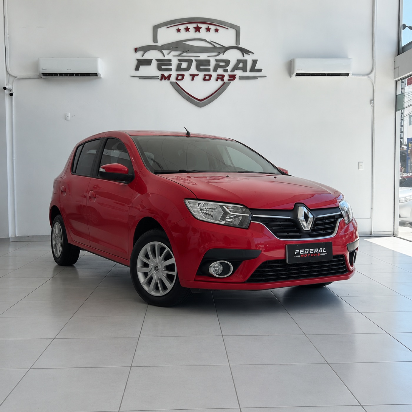 Renault Sandero no salão da FEDERAL MOTORS